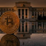 Bitcoin prezzo $77.000 aprile 2026 prima della decisione Federal Reserve
