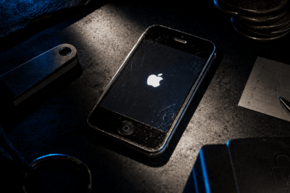 ZachXBT propone un iPhone come wallet crypto dedicato
