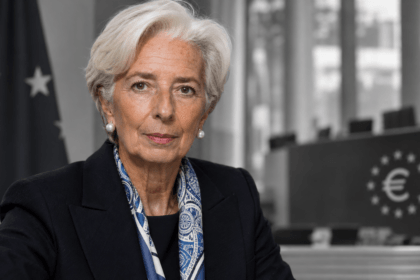 Christine Lagarde blocca licenza MiCA Binance Grecia