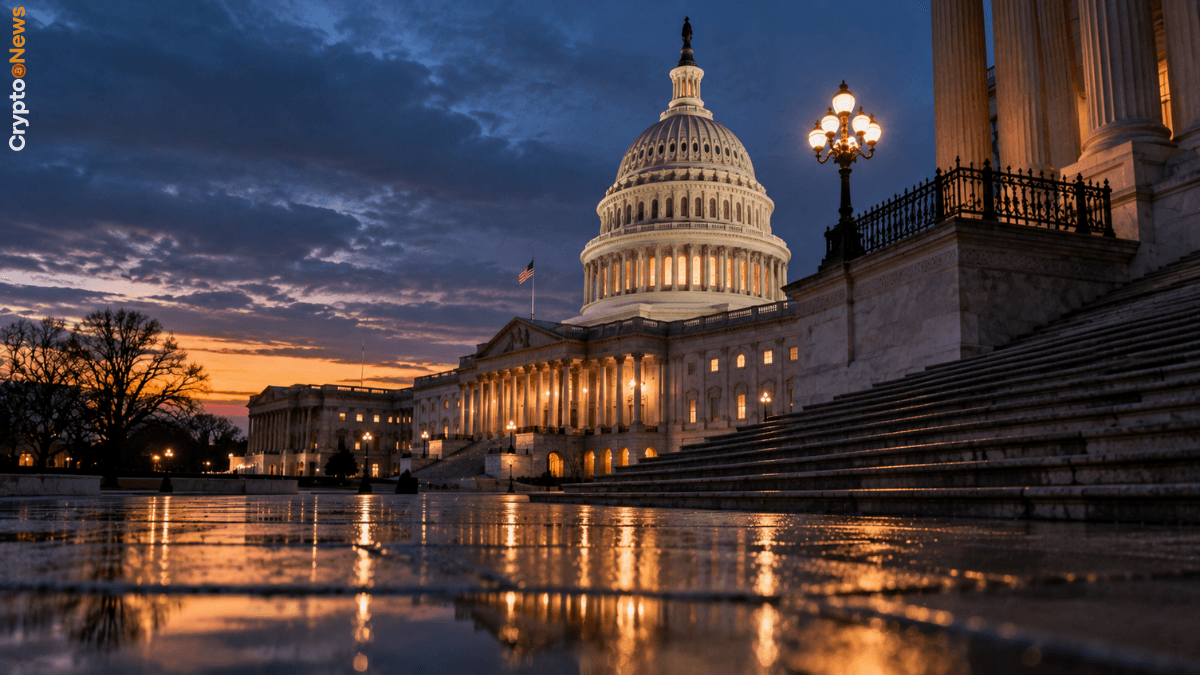 Oggi voto decisivo sul CLARITY Act: la svolta normativa per il mondo crypto Il cupolone del Campidoglio a Washington D.C. illuminato al crepuscolo, simbolo del voto procedurale al Senato USA sul Digital Asset Market CLARITY Act per la regolamentazione delle criptovalute.